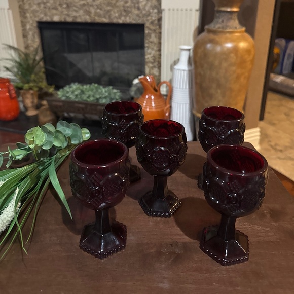 15 Piece Ruby Red Glass Avon Set. No chips. - Picture 2 of 9